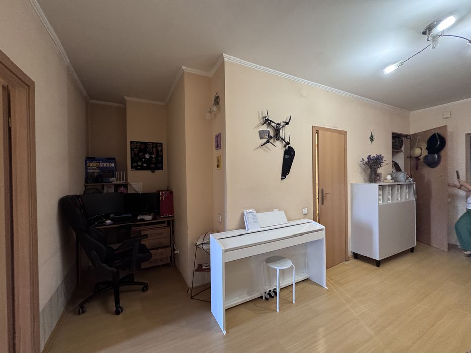 Простора 1к квартира 60м2