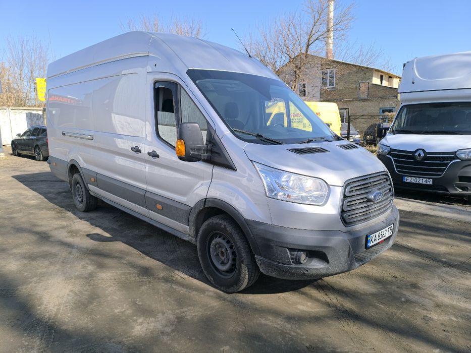 Оренда прокат вантажного авто буса Ford Transit