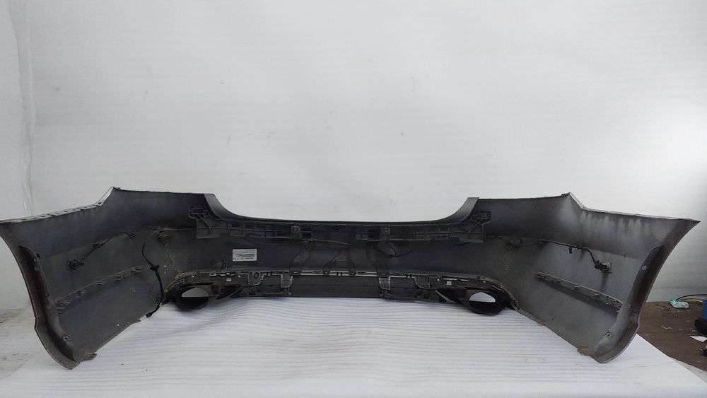 Pára-choques trás MERCEDES-BENZ Classe E (W212)
