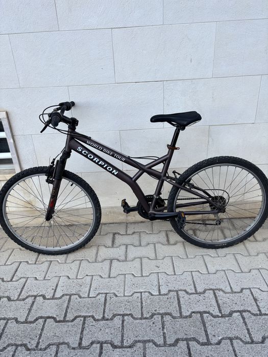 bicicleta Scorpion World Bike Tour, roda 26", em bom estado geral e pronta a utilizar
