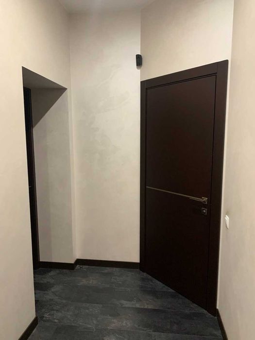 Продается 2-х ком квартира на 97 квартале проспект Университетский