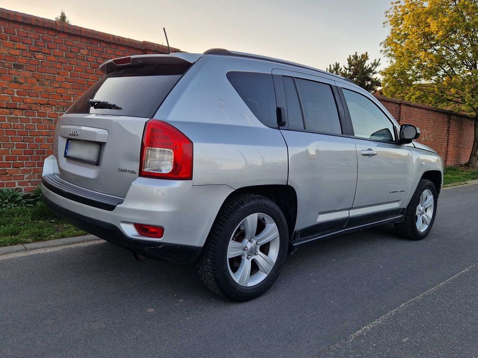 Jeep Compass 2.0 LPG • Manual • Europa • Zarejestrowany • 2011