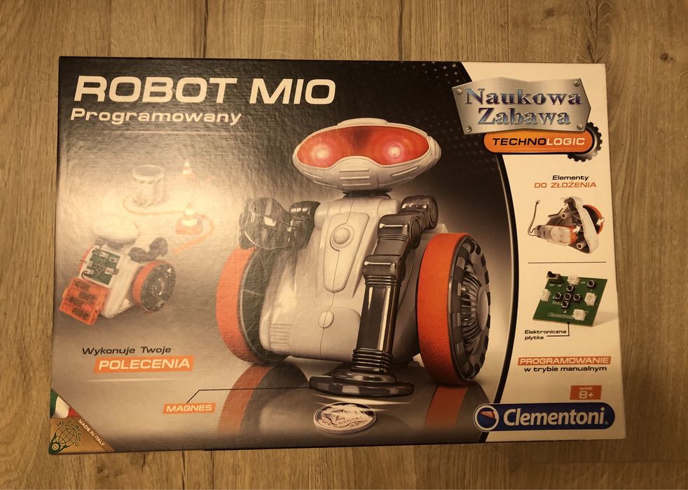 Robot MIO interaktywny do nauki programowania i robityki