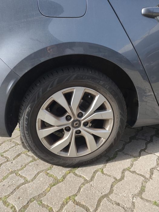 Renault Mégane IV Sport Tourer 1.5 Blue dCi Limited (115 cv) – Caixa Automática | Nacional | Histórico Completo