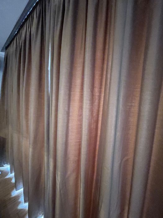 Duas cortinas para sala