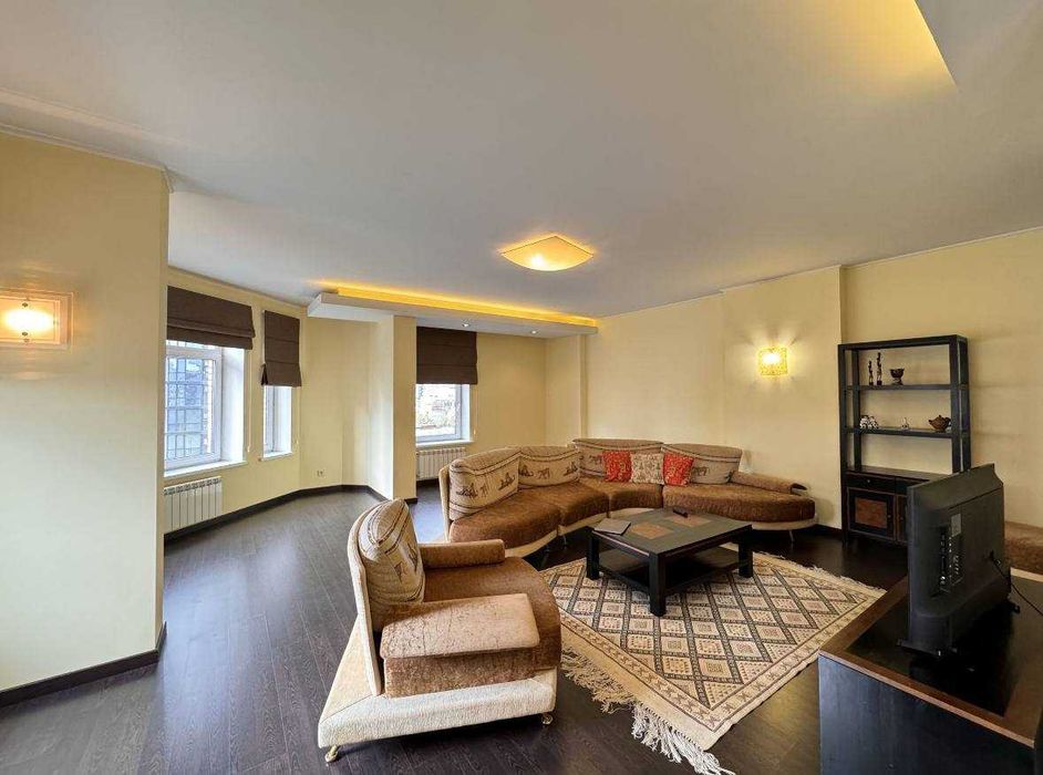 3-комнатная квартира по адресу ул. Бандеры Степана (площадь 120 м²) - Atlanta.ua - фото 3