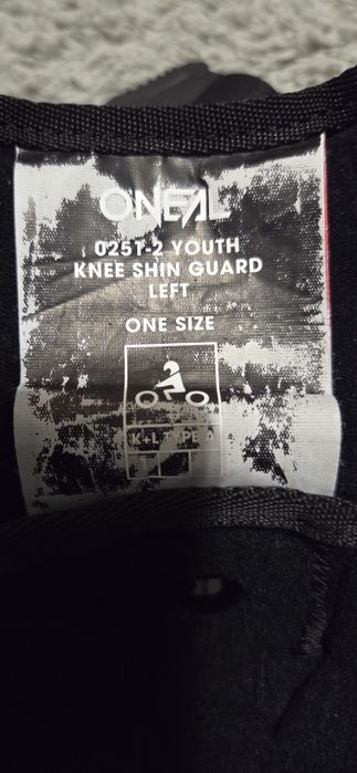 Motocrossowe ochraniacze kolan i klatki piersiowej dla dziecka