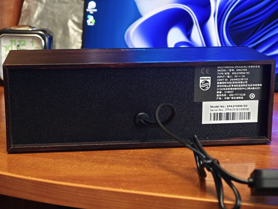 Мультимедийный спикер ( саундбар ) Philips SPA3709 , Bluetooth, USB