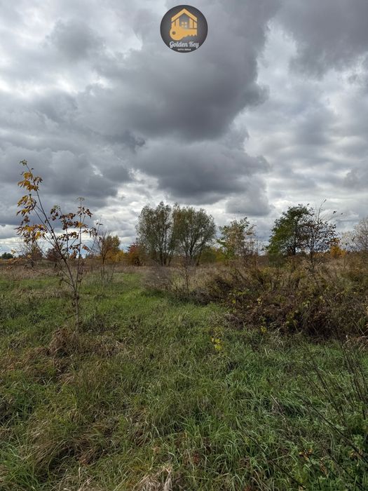 Продам земельну ділянку 28.2га біля Озера, Лісу Тиша Краса 35 км Київ