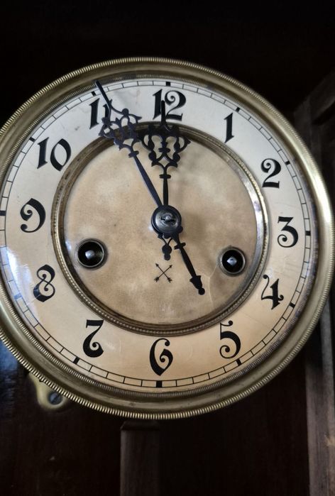 Zegarmistrz. Naprawa mechanizmów zegarowych