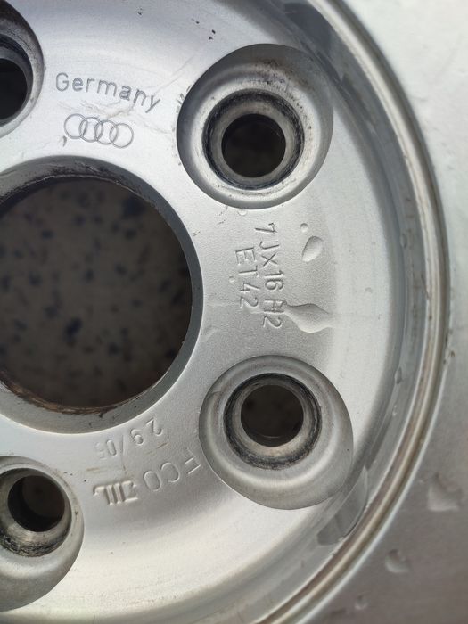 Диски 5/112 R16 Audi