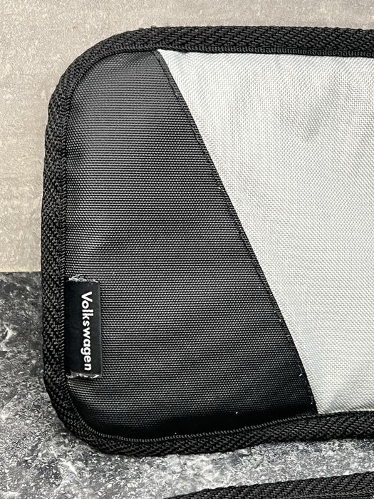 Mata ochronna pod fotelik dziecięcy oryginalna Skoda Volkswagen