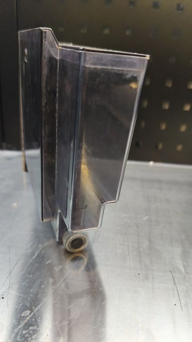 Zbiornik na wodę DeLonghi primadonna Avant