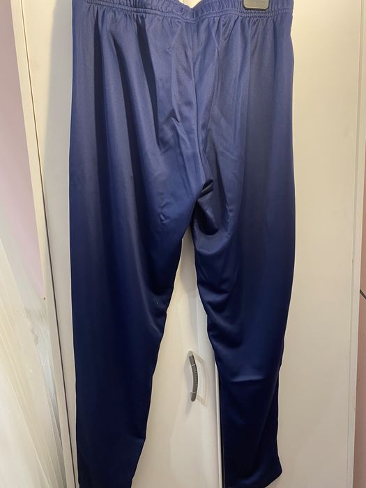 Spodnie dresowe Adidas