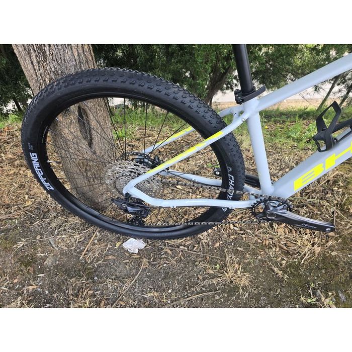 Btt 29 nova com suspensao a ar
