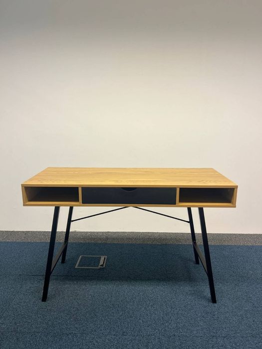 Secretaria Jysk Abbetved 48x120cms