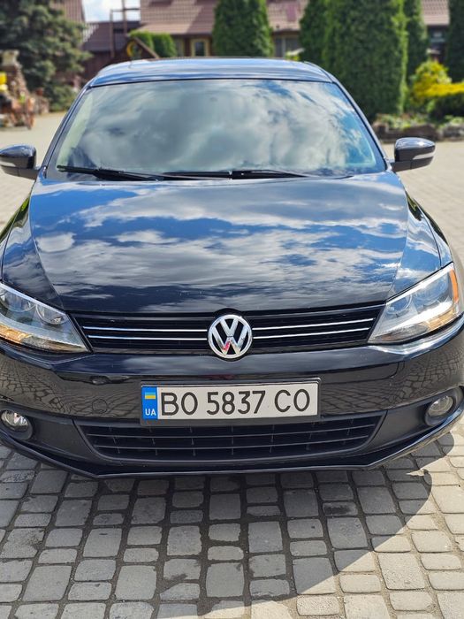 Продам VW Jetta.