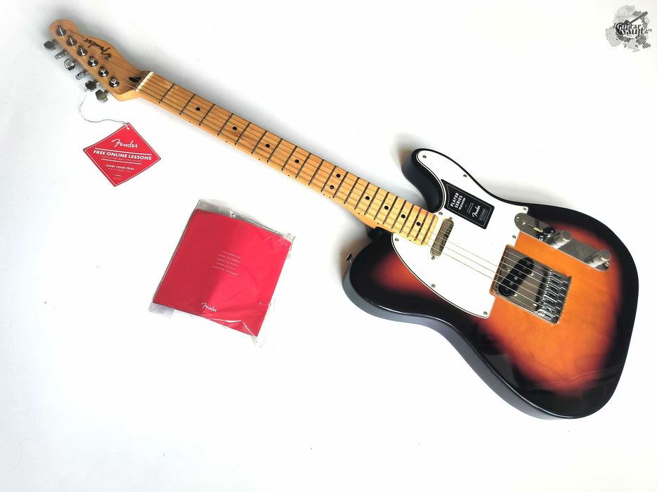 SALE Fender® Player Telecaster® '2022 3TS