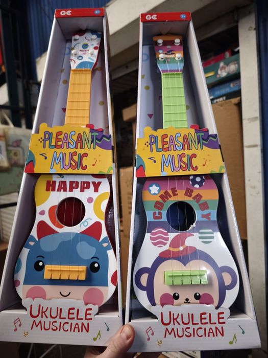 Гітара дитяча  ukulele 57см з Польщі