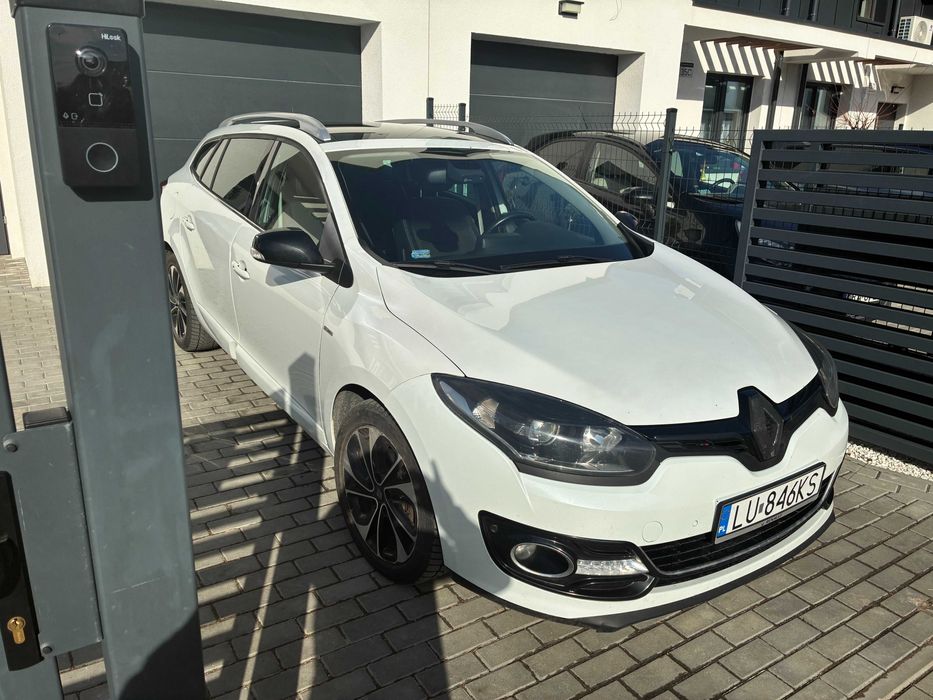 Renault Megane III Kombi 1.5 dCi BOSE Panorama Kamera Navi Tempomat