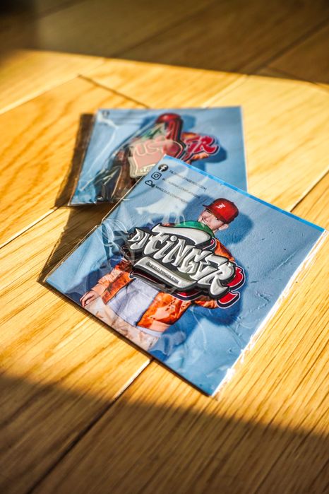 Pin DJ FINGER limitowana edycja