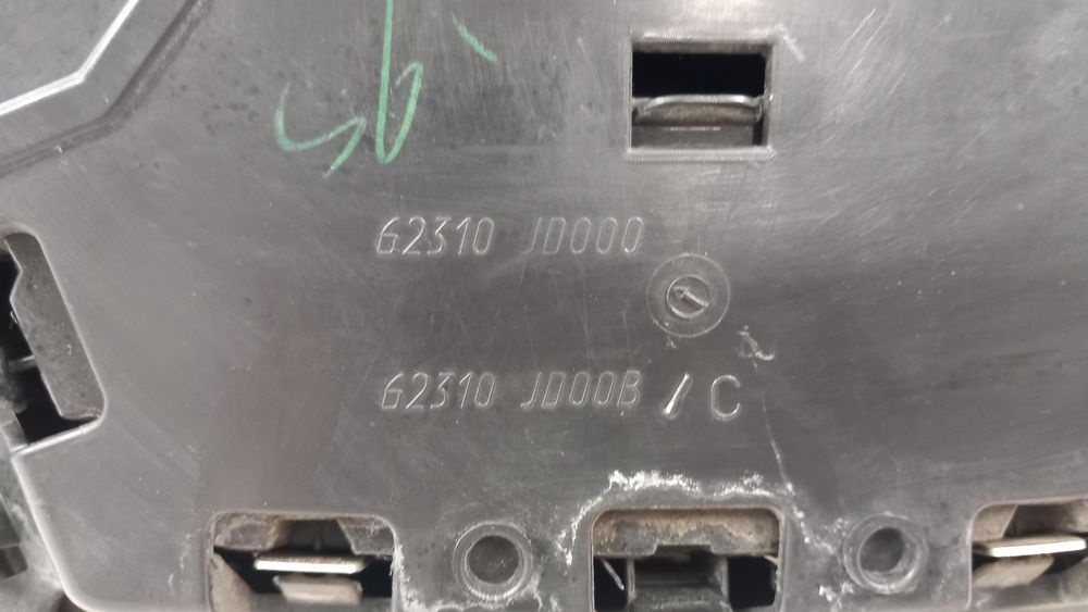 Nissan Qashqai J10 Atrapa Grill