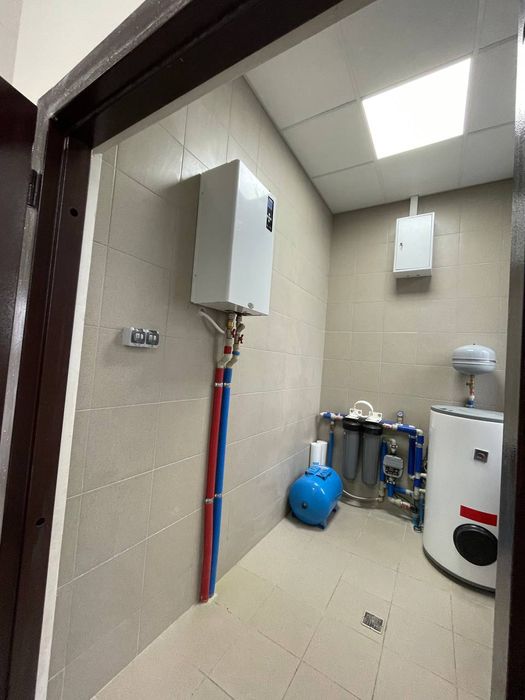 Продам дом в закрытом КП "InWhite family park"