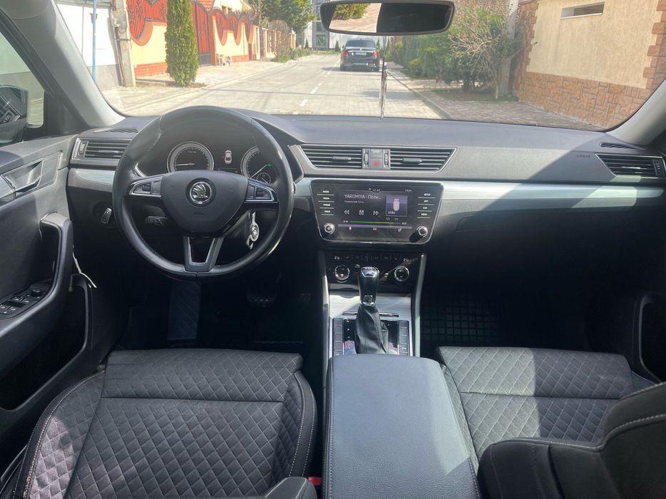 Skoda Superb 2020 року у відмінному стані. Обслужений.