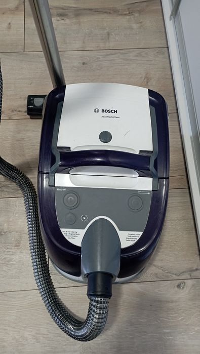 Миючий пилосос Bosch