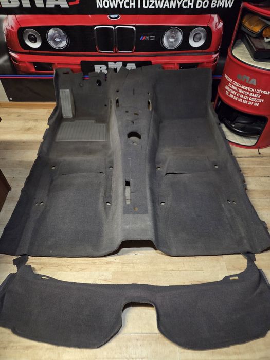 BMW E30 Dywan Wykładzina Wnętrza Ładny Stan Ciemno Szary