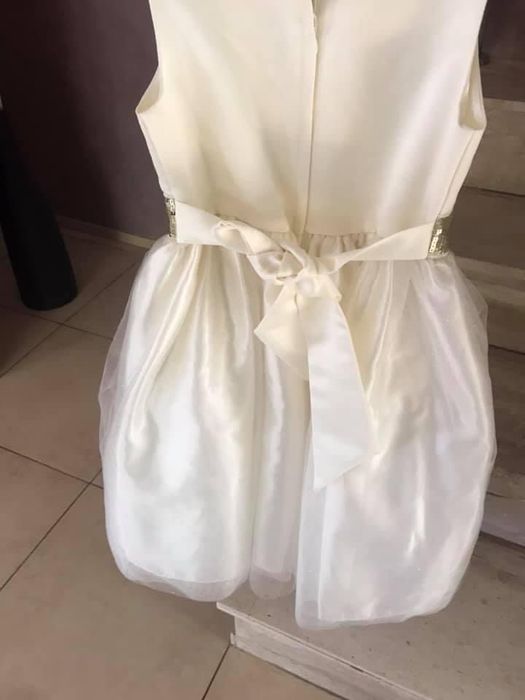 Sukienka na przebranie po pierwszej komunii