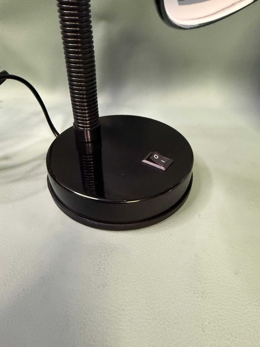 Lampka na biurko stołowa metalowa retro klasyczna Eglo Basic