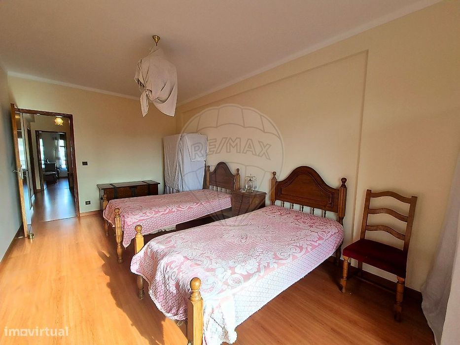 Apartamento T4 para venda