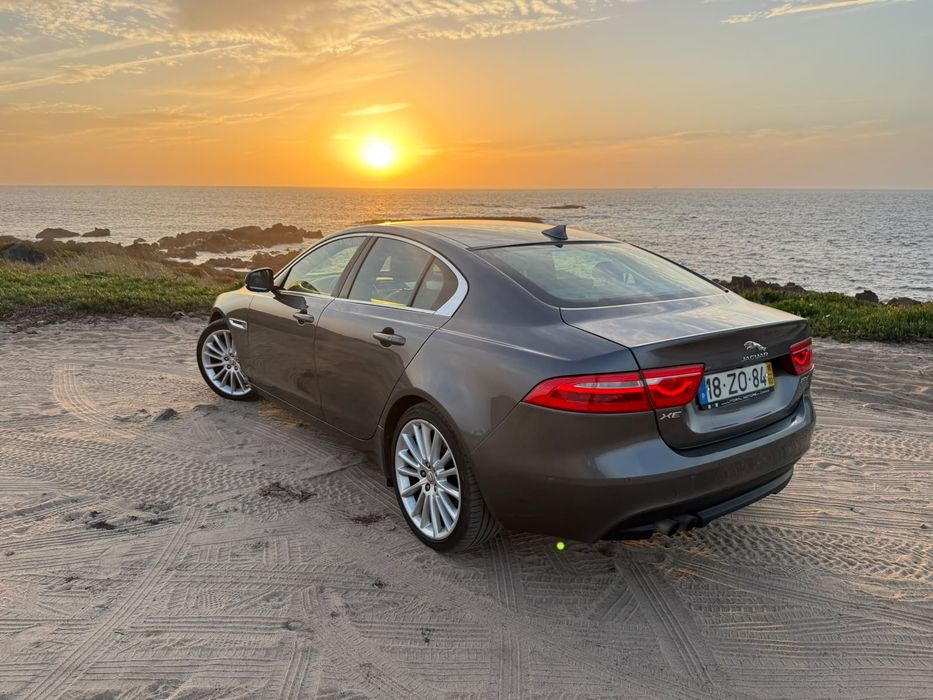 Jaguar XE 20D     .