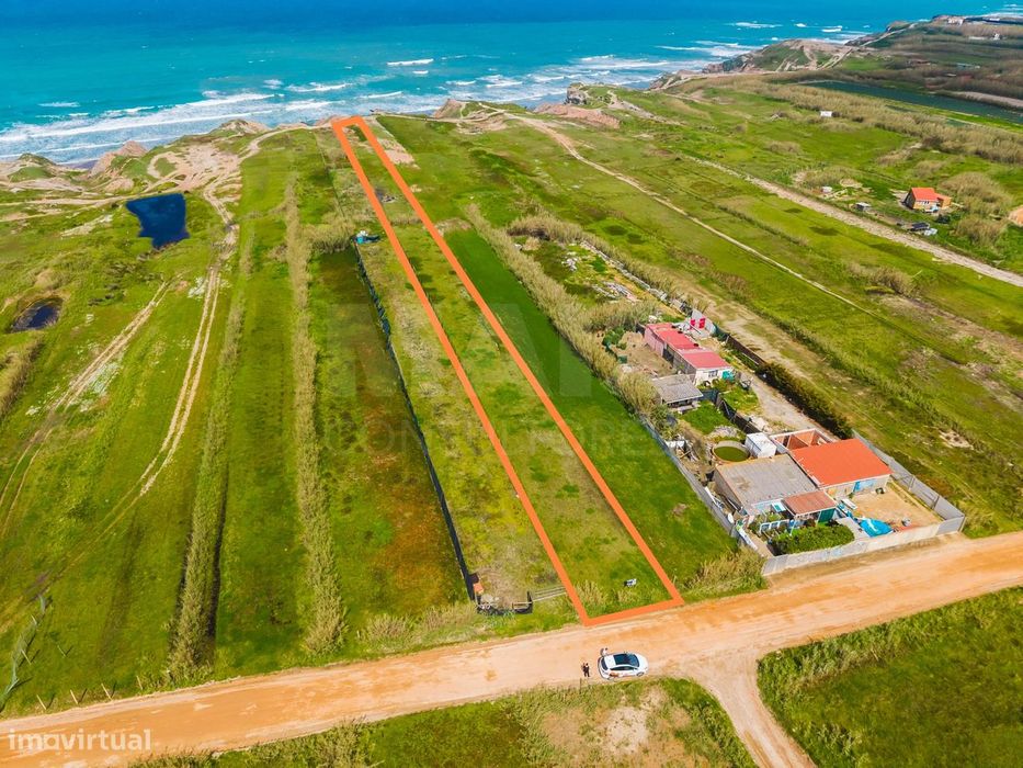Terreno rústico com 2.760 m², localizado em zona privilegiada à bei... — Ferrel, Leiria