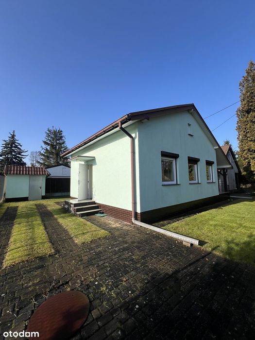 Dom wolnostojący nad jeziorem, działka 300m2, Borówno