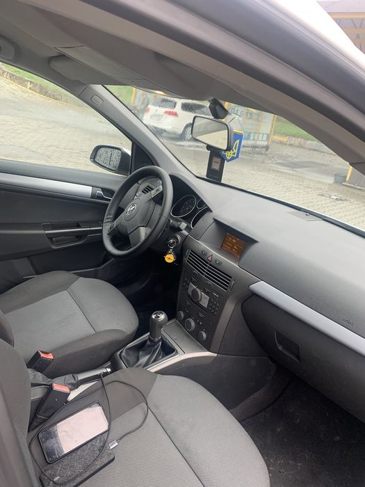 Продам Opel Astra 1.6twinport 2005р.