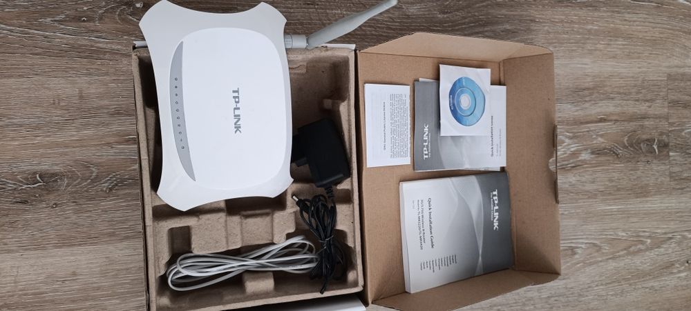 Router TP-Link impecável