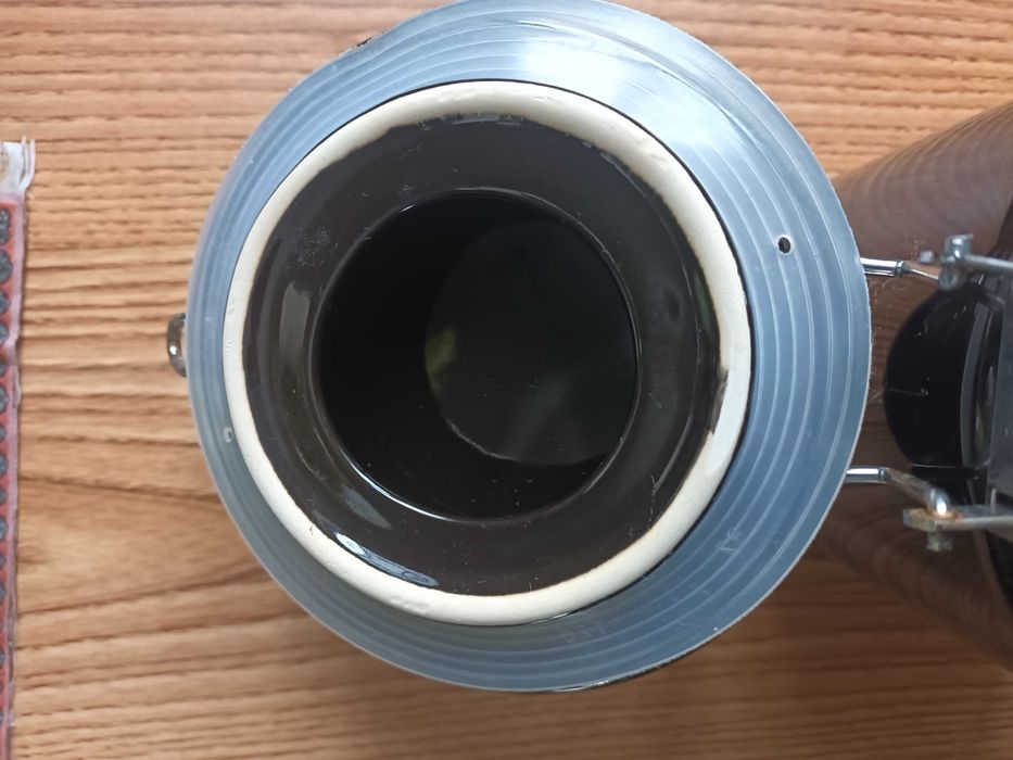 Frasco de cozinha preto