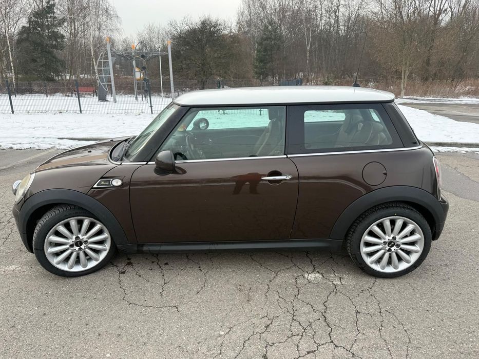 MINI Cooper Doinwestowany. Bardzo ładny, ciekawy MINI.