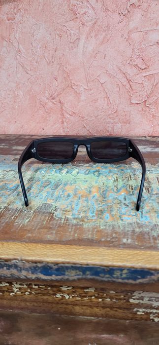 Czarne okulary podłużne męskie logowane premium