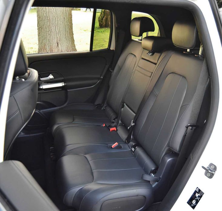 Mercedes-Benz EQB 300 4MATIC      2023