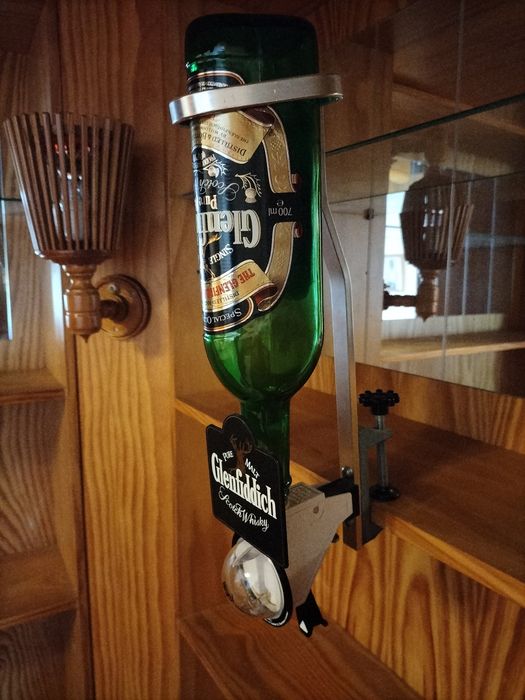 Dispensador de Glenfiddich para bar