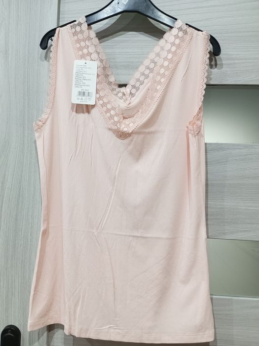 Podkoszulka damska rozmiar uniwersalny -NOWA