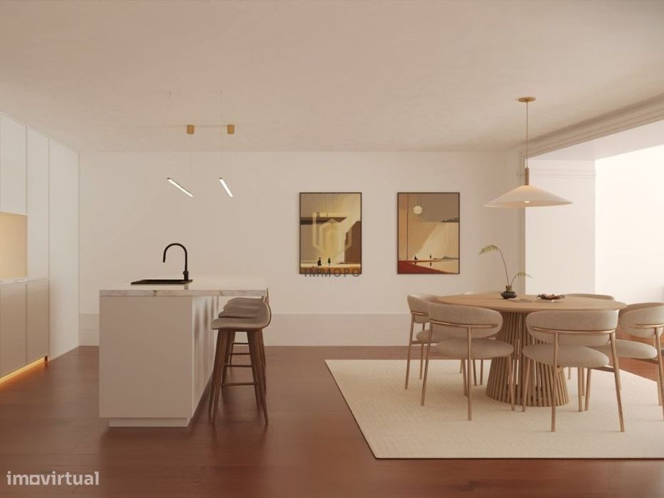 Apartamento T2 duplex com jardim em Cedofeita no centro do Porto