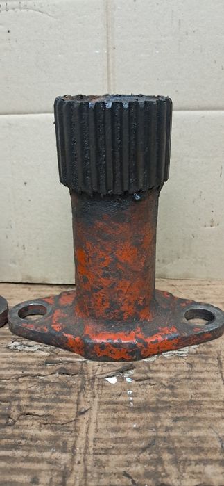 Скоба навіски вилка кардану ДТ 75 74