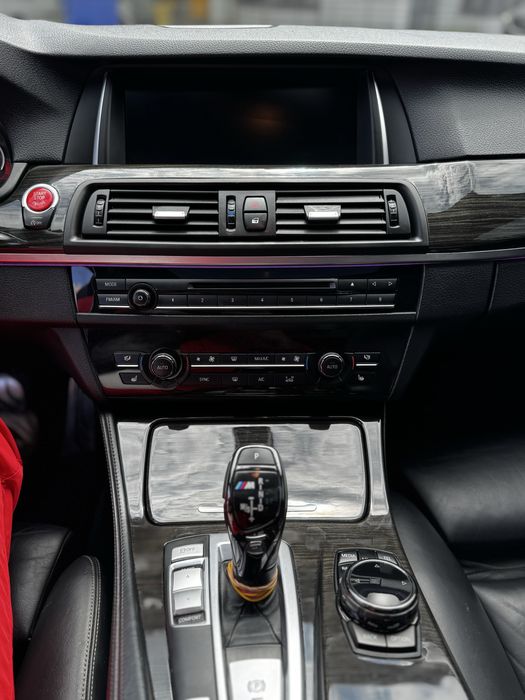 BMW F10 535i 2015 рік задній привід