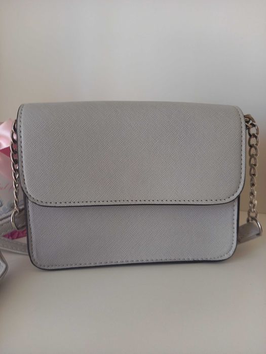 Śliczna torebka mala