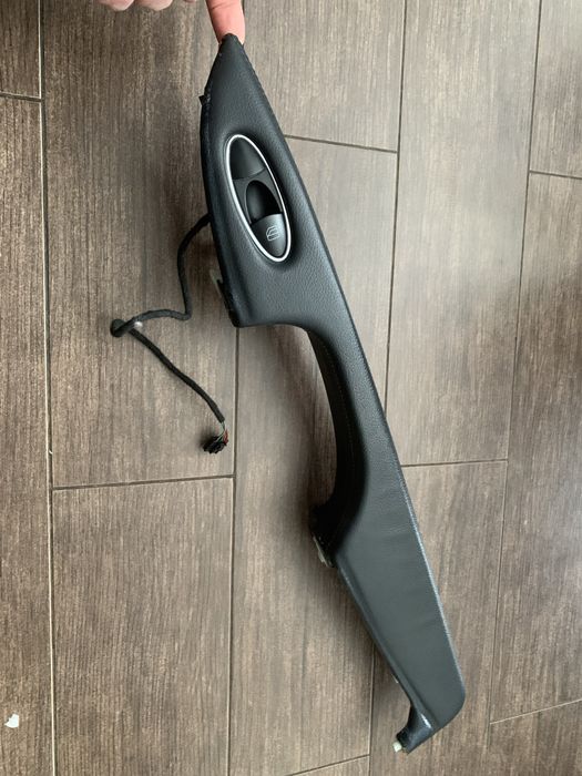 Ручка задня ліва W211 Mercedes