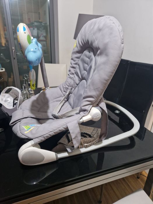 Espreguiçadeira com musica